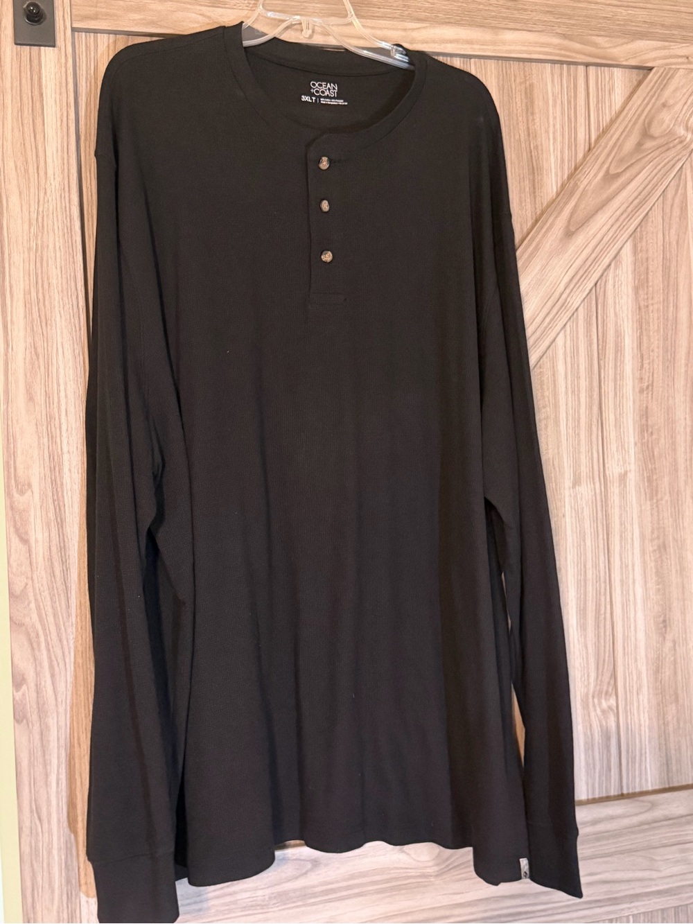 Ocean & Coast Black Long-Sleeve Henley Shirt